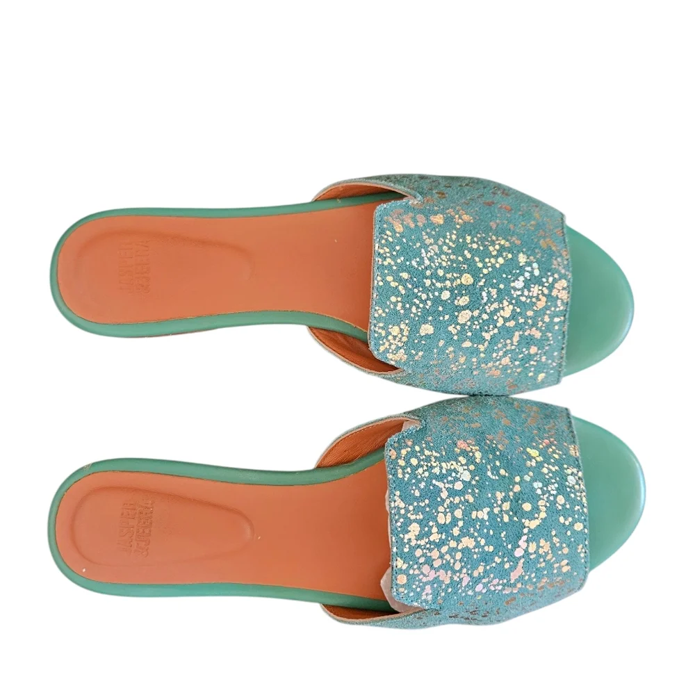 Jasper & Jeera Gilded Green Suede Leather Gold Splattered Slide Sandals Size 7